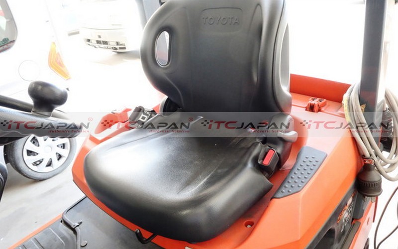 TOYOTA FORKLIFTS (2016)