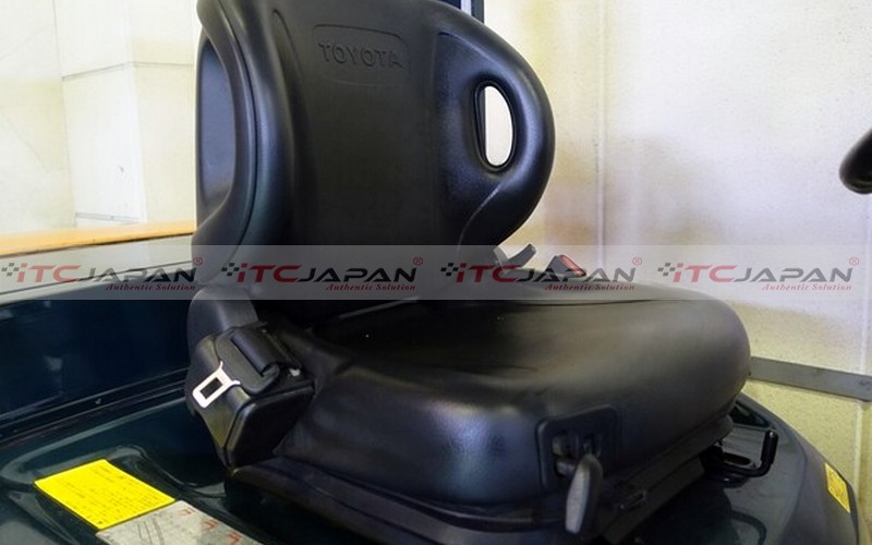 TOYOTA FORKLIFTS (2010)