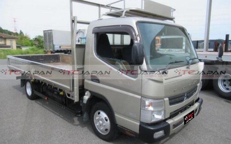 MITSUBISHI CANTER (2013)