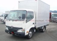 TOYOTA DYNA (2014)
