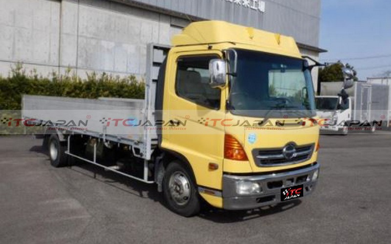 HINO RANGER (2004)
