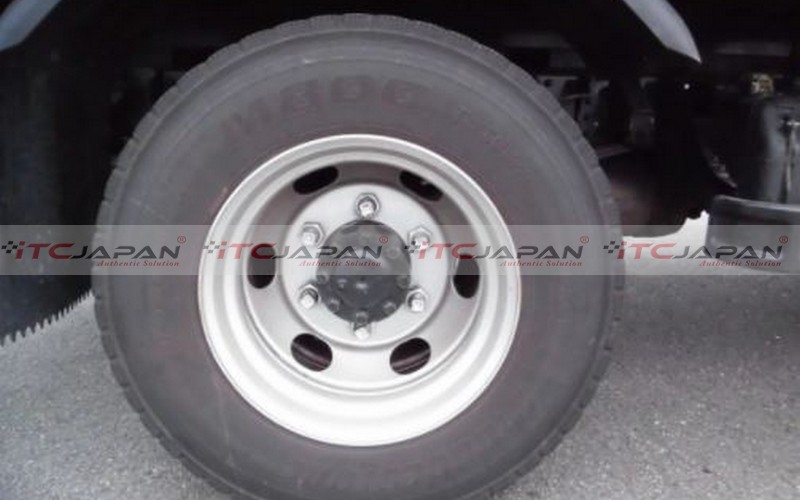MITSUBISHI CANTER (2016)