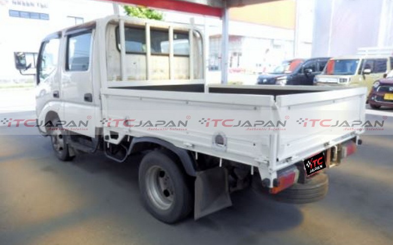 TOYOTA DYNA DOUBLE CABIN (2008)