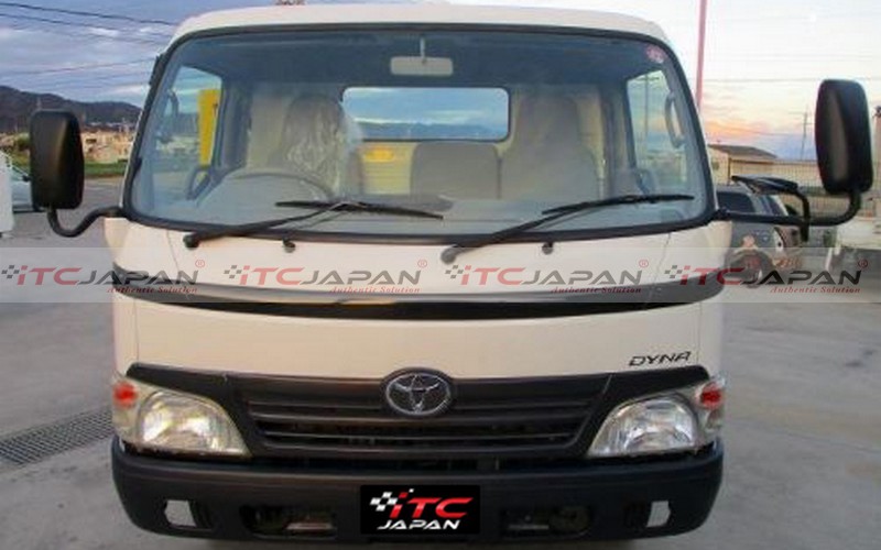 TOYOTA DYNA CAR CARRIER (2010)