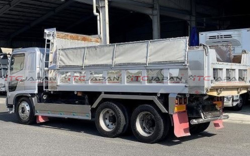 HINO RANGER (2002)