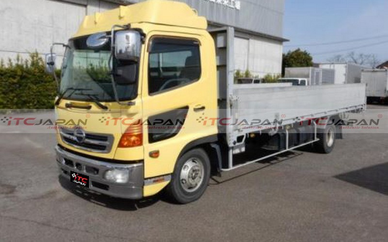 HINO RANGER (2004)