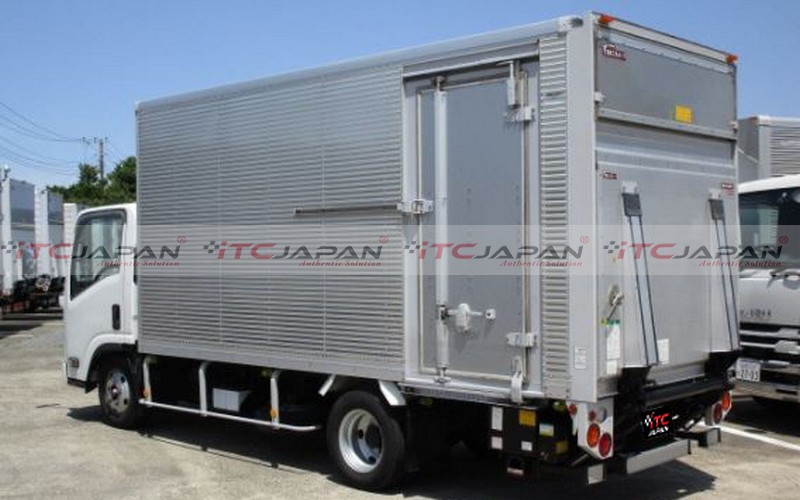 MAZDA TITAN (2010)