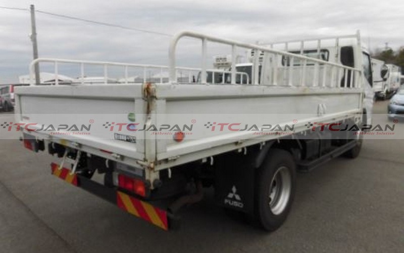 MITSUBISHI CANTER (2016)