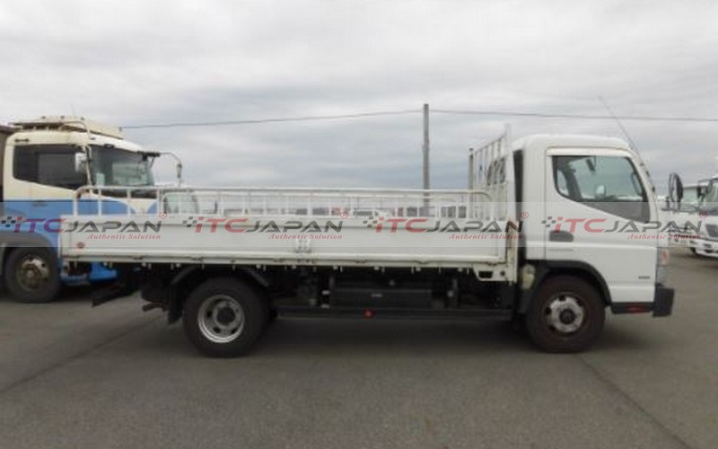 MITSUBISHI CANTER (2016)