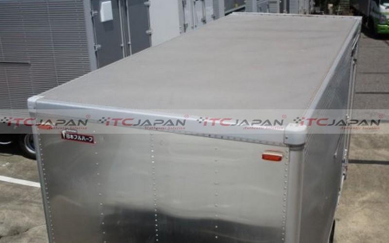 MAZDA TITAN (2010)