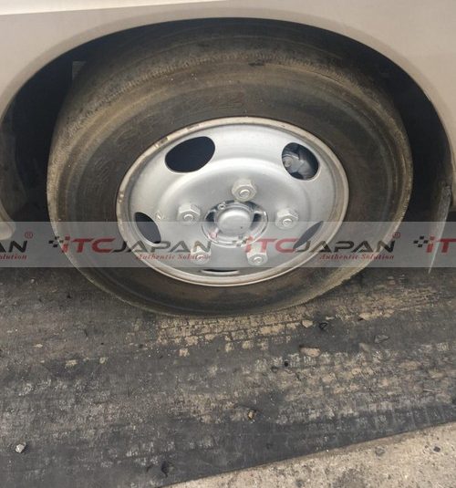 TOYOTA COASTER (1997)