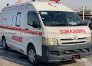 TOYOTA HIACE COMMUTER (2005)