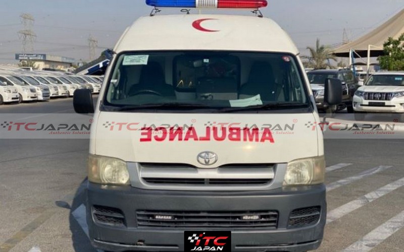 TOYOTA HIACE COMMUTER (2005)