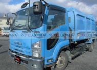 ISUZU FORWARD PACKER TRUCK (2009)