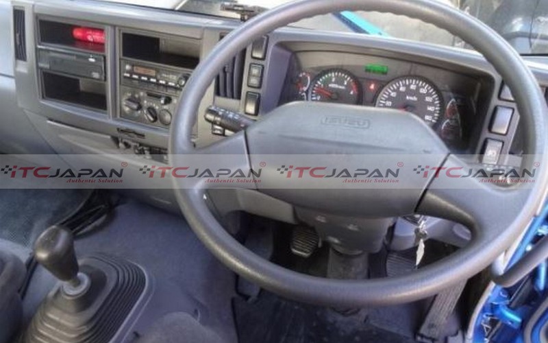 ISUZU FORWARD (2007)
