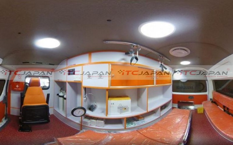 TOYOTA HIACE AMBULANCE (2016)