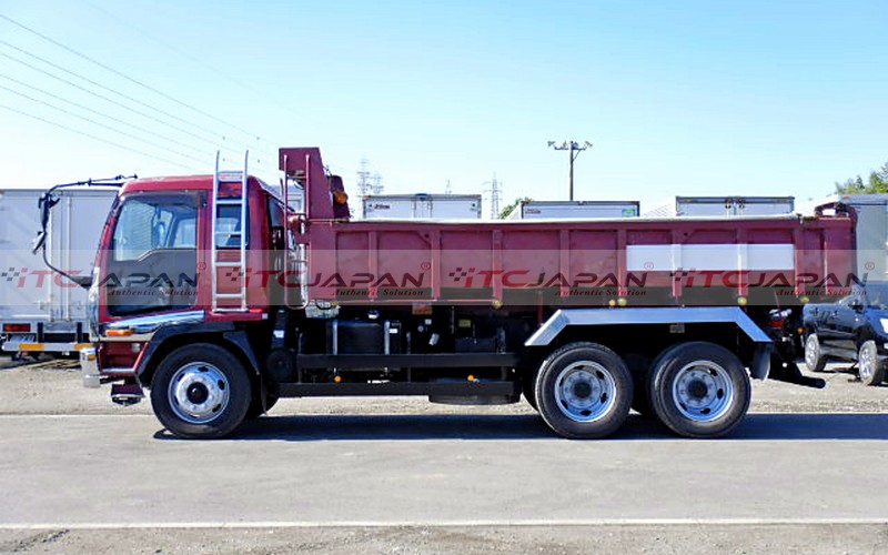 ISUZU FORWARD (2006)