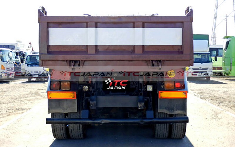 ISUZU FORWARD (2006)