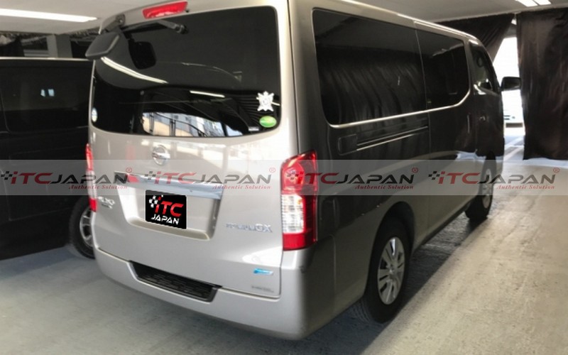 NISSAN CARAVAN (2014)