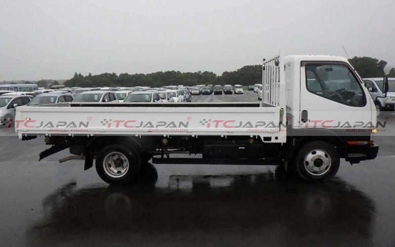 MITSUBISHI CANTER (1996)