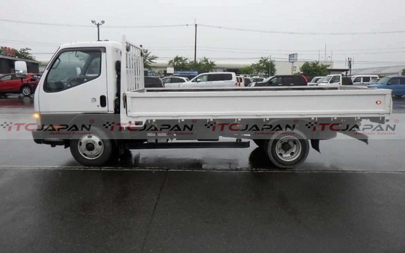 MITSUBISHI CANTER (1996)