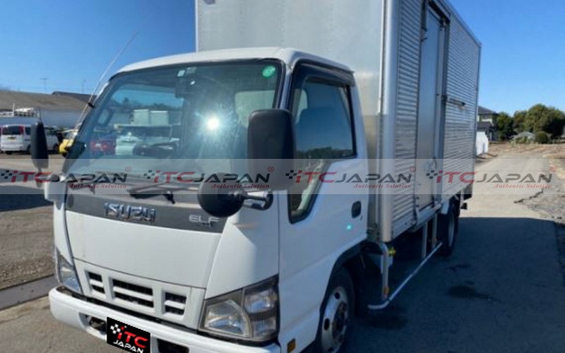 ISUZU ELF (2006)