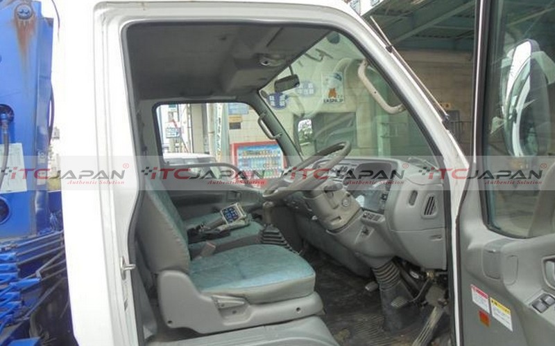 MITSUBISHI CANTER CRANE (1999)