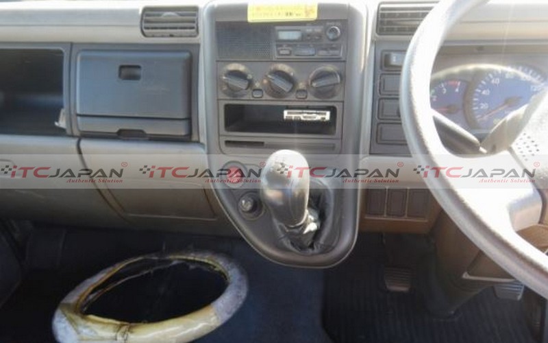MITSUBISHI CANTER (1996)