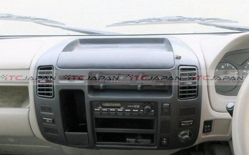 TOYOTA DYNA FLAT BED (2012)