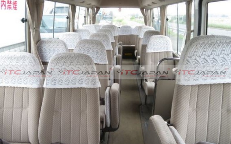 TOYOTA COASTER (1999)