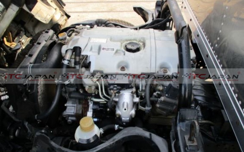 MITSUBISHI CANTER (2006)