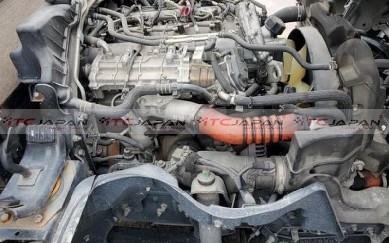 MITSUBISHI CANTER (2011)