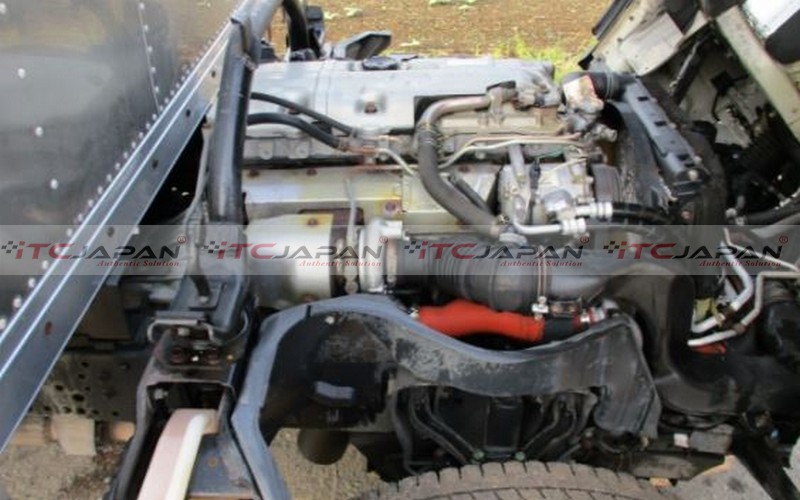 MITSUBISHI CANTER (2006)