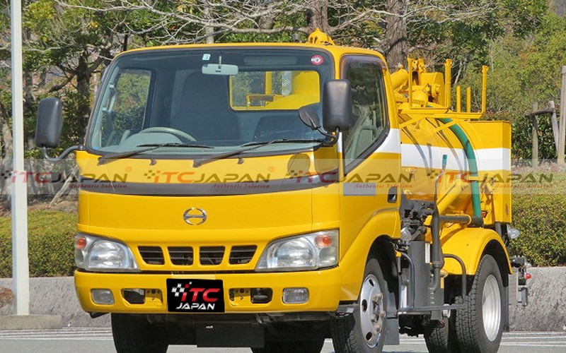 HINO DUTRO VACUUM DUMPER (2006)