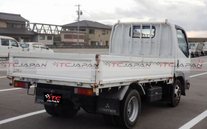 MITSUBISHI CANTER (1996)