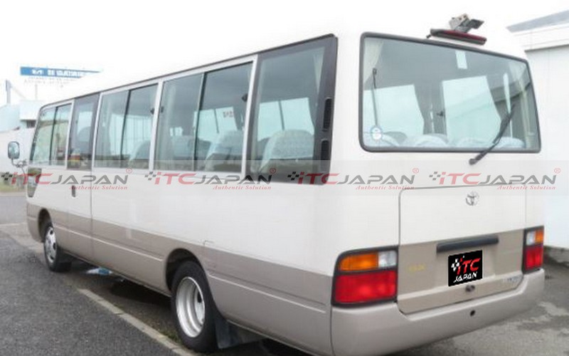 TOYOTA COASTER (1999)