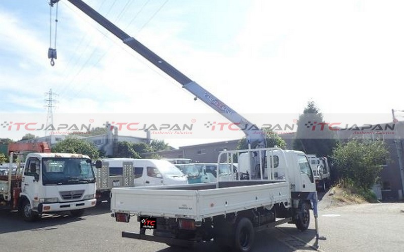ISUZU ELF (2005)