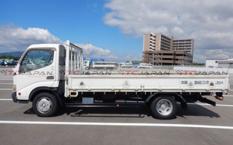 HINO DUTRO (2007)