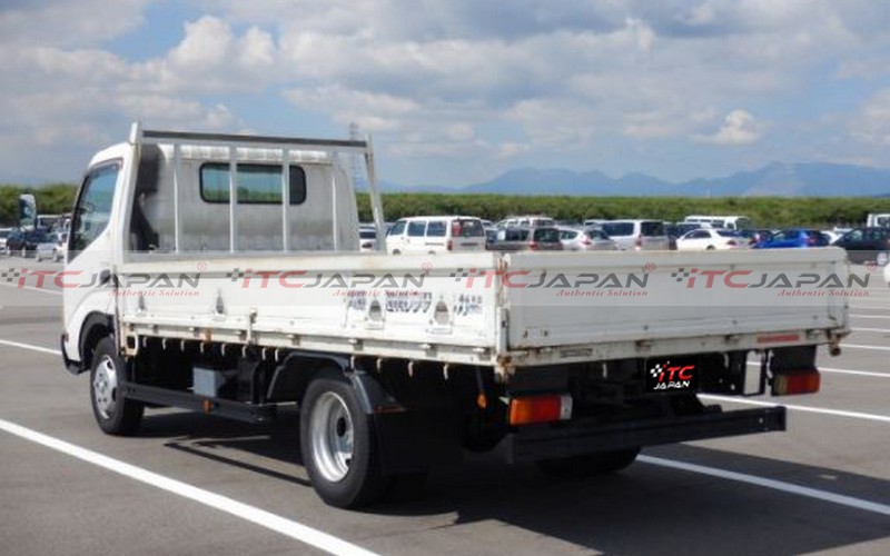 HINO DUTRO (2007)