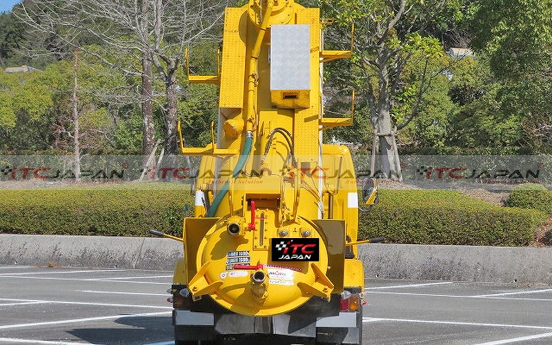 HINO DUTRO VACUUM DUMPER (2006)