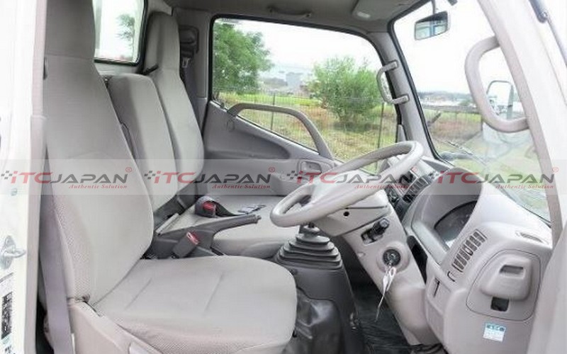 TOYOTA DYNA FLAT BED (2012)