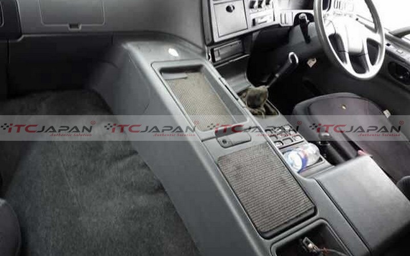 MITSUBISHI SUPER GREAT (2007)