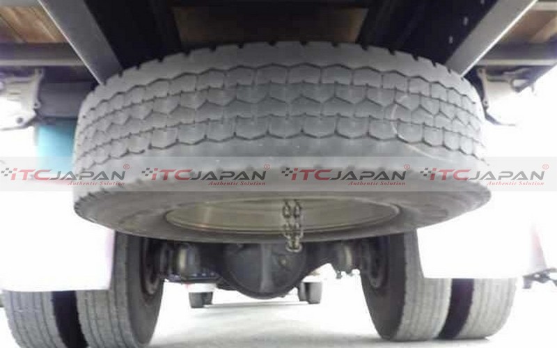 MITSUBISHI SUPER GREAT (2007)