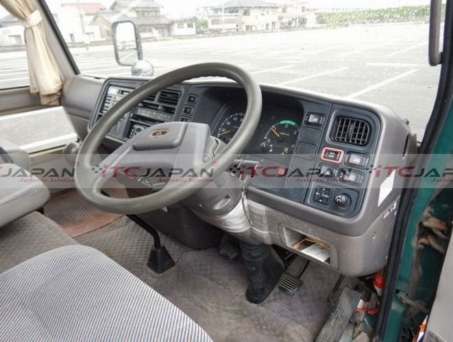 MITSUBISHI ROSA (1997)