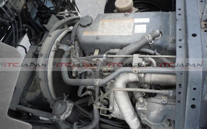 ISUZU FORWARD (2005)