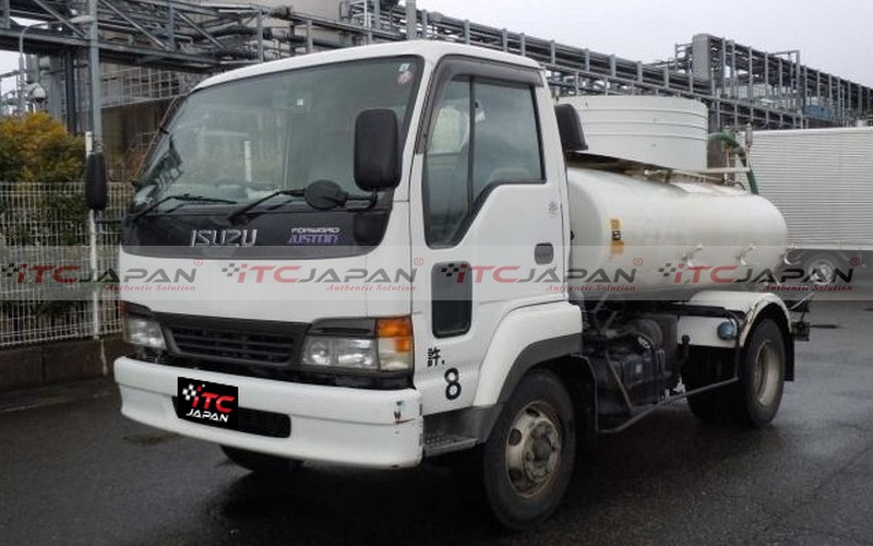 ISUZU FORWARD (2005)