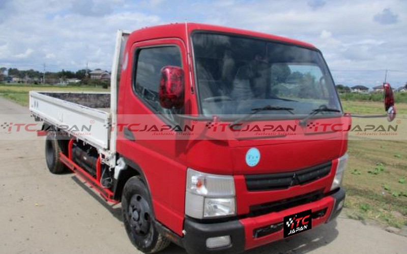 MITSUBISHI CANTER (2012)