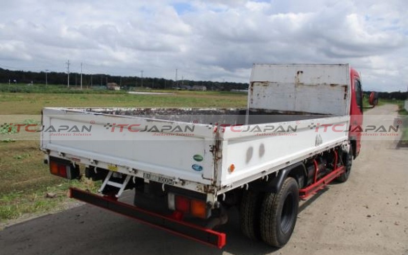 MITSUBISHI CANTER (2012)